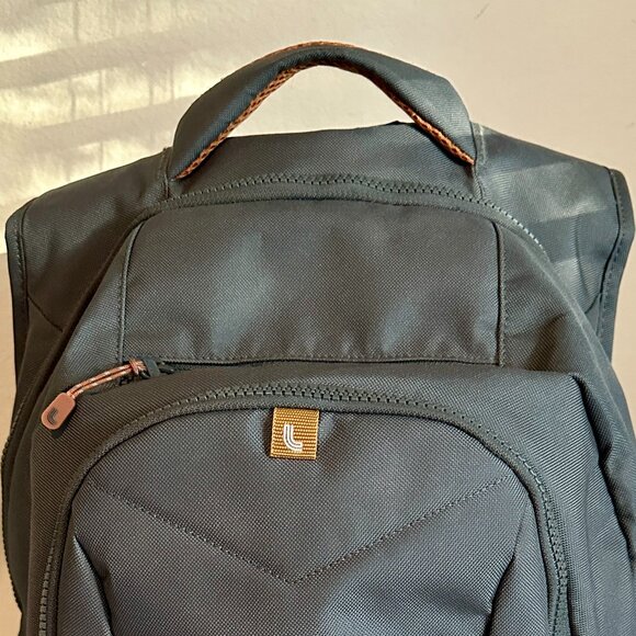 Lole Quilted Backpack Fits Up to 17" Laptop Green Padded Back Shoulder NWOT - Picture 13 of 16